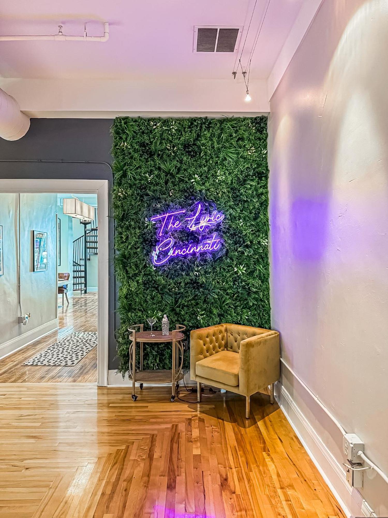 The Historic Lyric Penthouse With Private Rooftop Cincinnati Exterior photo